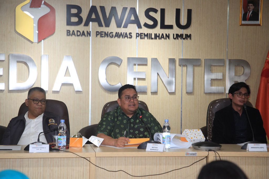 Diskusi Bawaslu membahas putusan MK terkait Pemilu 2029