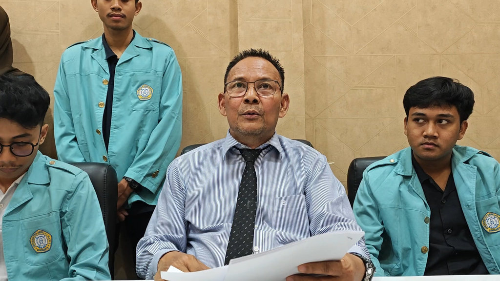 Sidang Gugatan Ijazah Jokowi di PN Surakarta