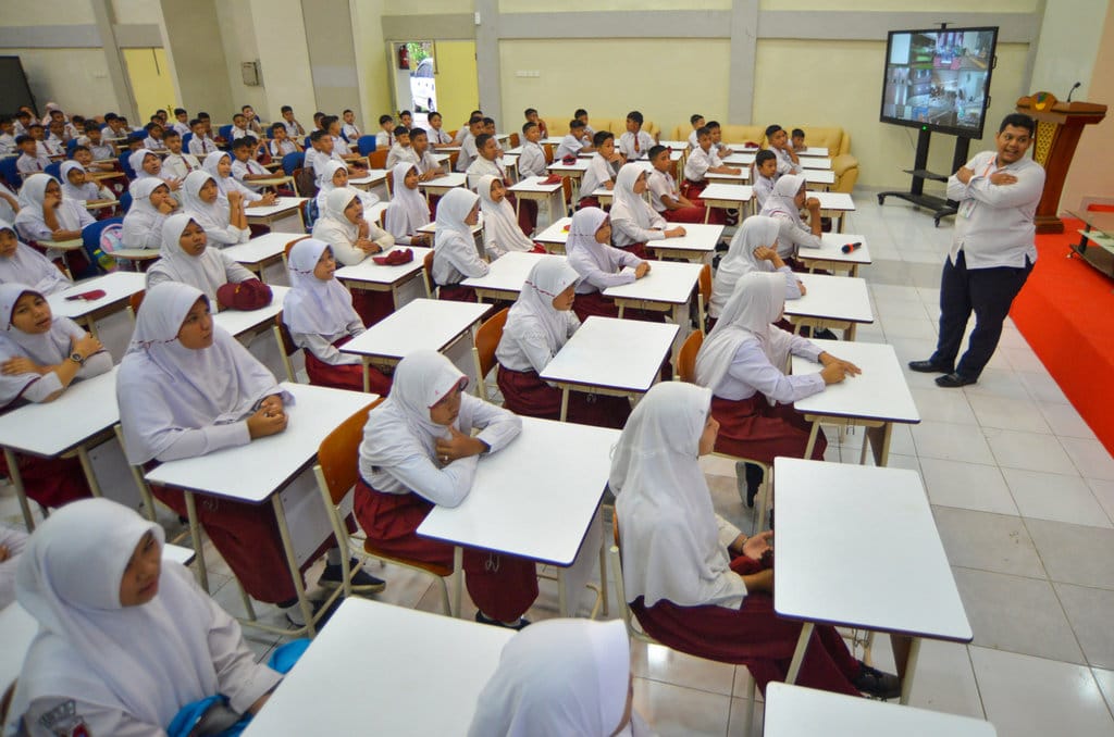 MPLS sekolah rakyat di Padang