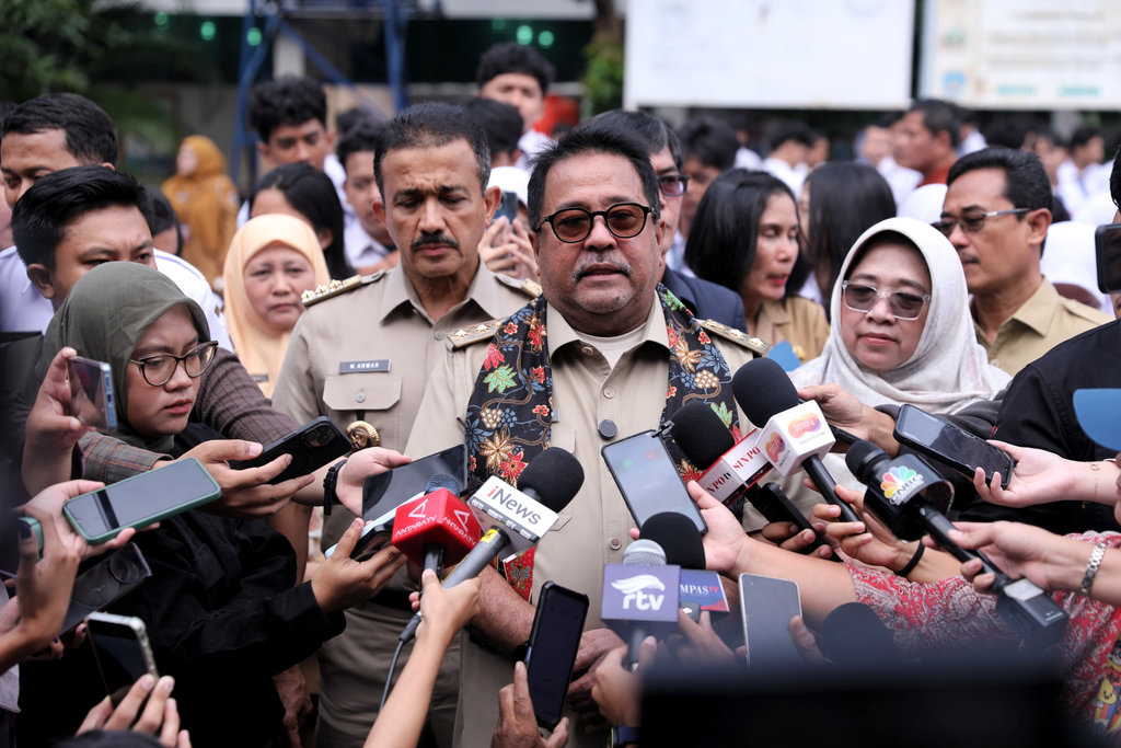 Rano Karno tinjau MPLS di Jakarta