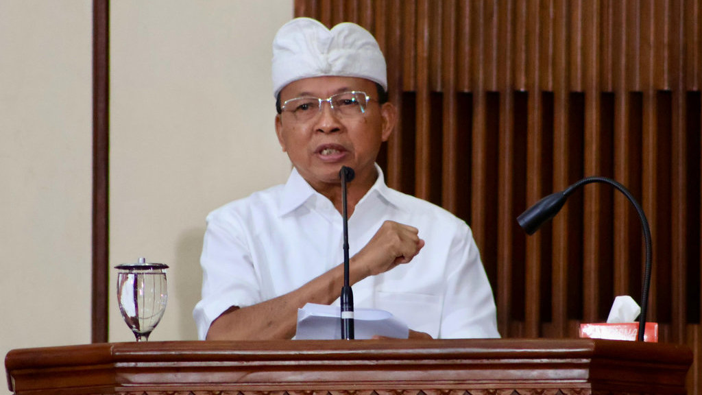 Gubernur Bali, Wayan Koster, ketika Sidang Paripurna DPRD Provinsi Bali, Senin (28/07/2025). (Foto: Pemerintah Provinsi Bali) Sidang Paripurna DPRD Provinsi Bali