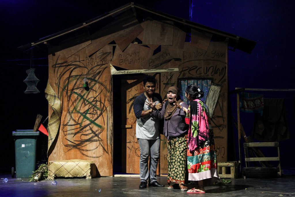 Rangkuman Materi Teks Drama Bahasa Indonesia SMA Kelas 11