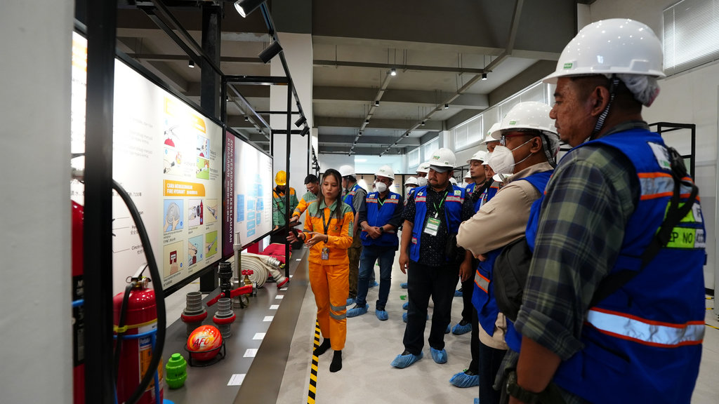 Morowali Industrial Park di Desa Fatufi