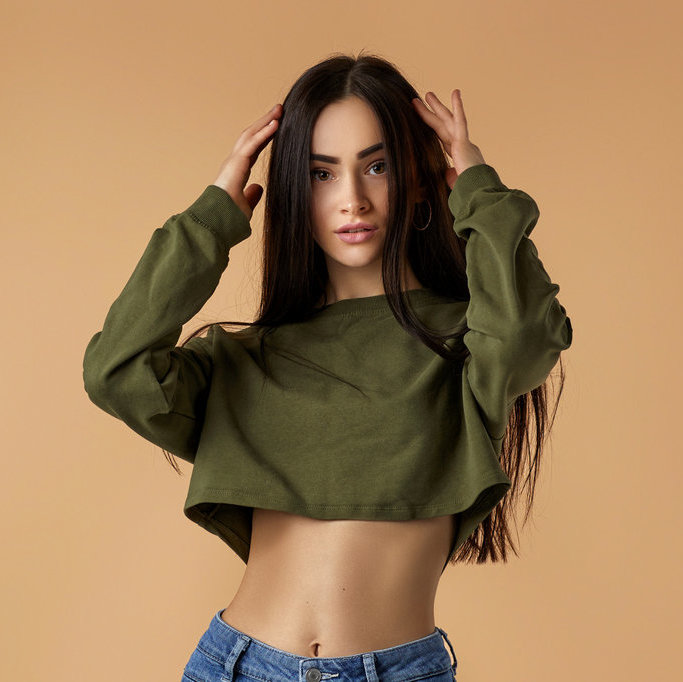 Ilustrasi crop top. FOTO/iStockphoto Ilustrasi crop top