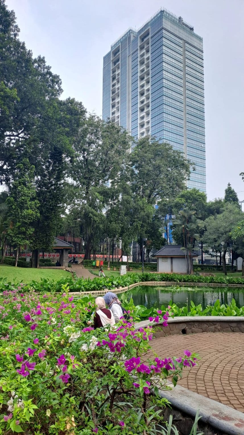 Taman Ayodia dan Taman Langsat