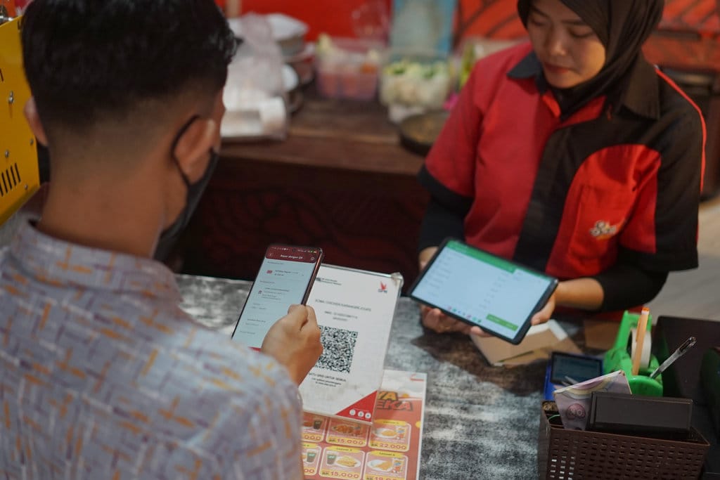 Lonjakan transaksi pembayaran digital QRIS 
