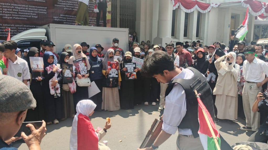 Penampilan Teatrikal MA Persis Bandung