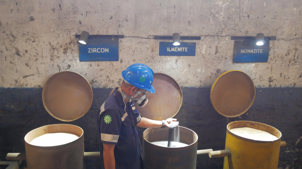 Produksi Timah Indonesia 2