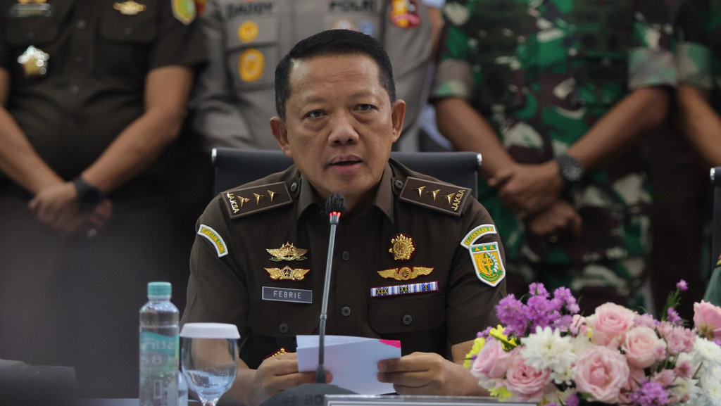 Jaksa Agung Muda Tindak Pidana Khusus (JAM-Pidsus), Febrie Adriansyah selaku Ketua Pelaksana Satuan Tugas Penertiban Kawasan Hutan (Satgas PKH). (FOTO/dok. Kejaksaan Agung) Body Artikel 1 Kejaksaan Agung 7