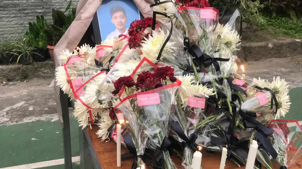 aksi 1000 lilin untuk Rheza Sendy Pratama