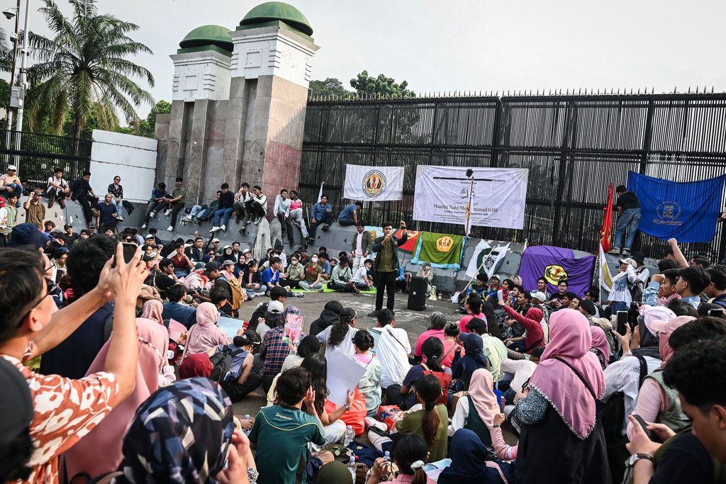 Aksi Piknik Nasional Rakyat untuk tagih 17+8 tuntutan