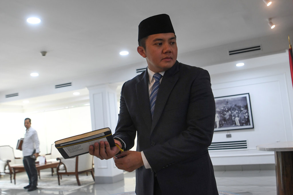 Ada Kabar Reshuffle Kabinet, Seskab Teddy: Tunggu Saja