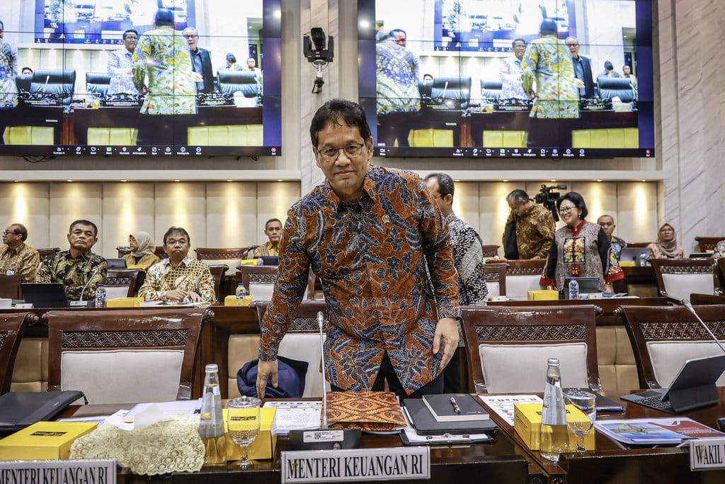 Raker Komisi XI DPR dengan Menteri Keuangan