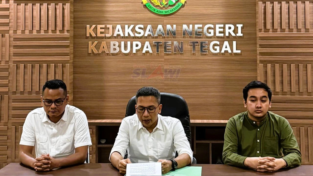 Kejari Tegal resmi tahan Kades Kreman, Warureja, atas dugaan korupsi APBDes 2024. (FOTO/dok. humas kejari kab tegal) Kejari Tegal resmi tahan Kades Kreman
