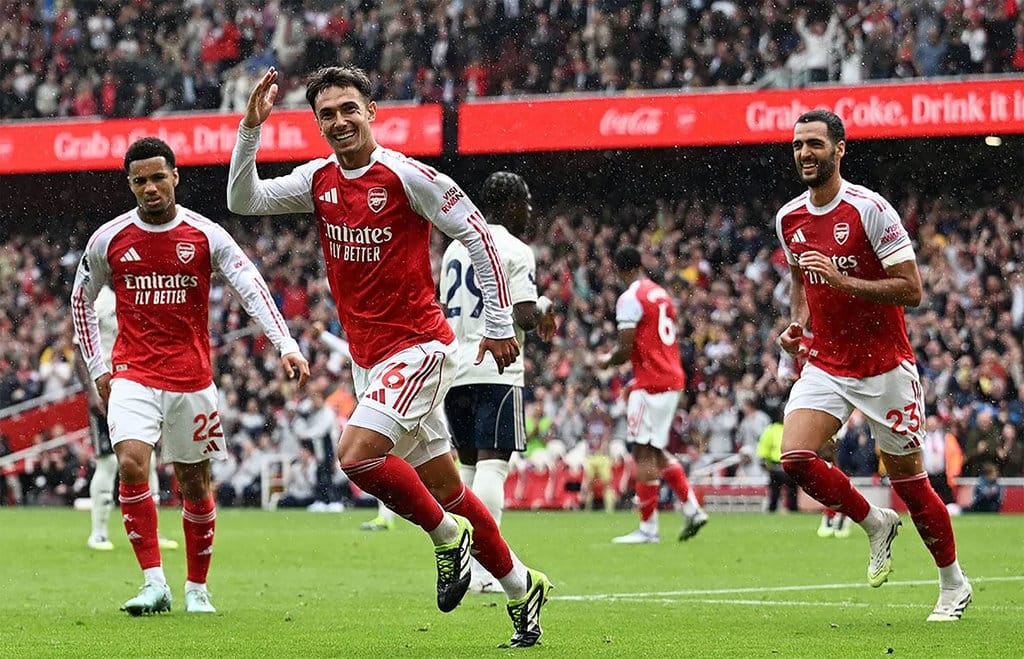 Prediksi Juara EPL 2026 Arsenal & City Versi Superkomputer Opta