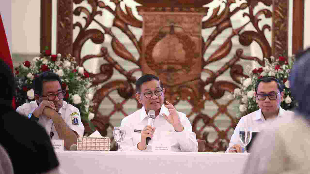 Pemerintah Provinsi (Pemprov) DKI Jakarta menggelar konferensi pers mengenai realisasi Anggaran Pendapatan dan Belanja Daerah (APBD) periode Juli 2025 di Balai Kota DKI Jakarta, pada Rabu (27/8). foto/Dok. Pemprov DKI Konpers Pemprov DKI APD Juli 2025