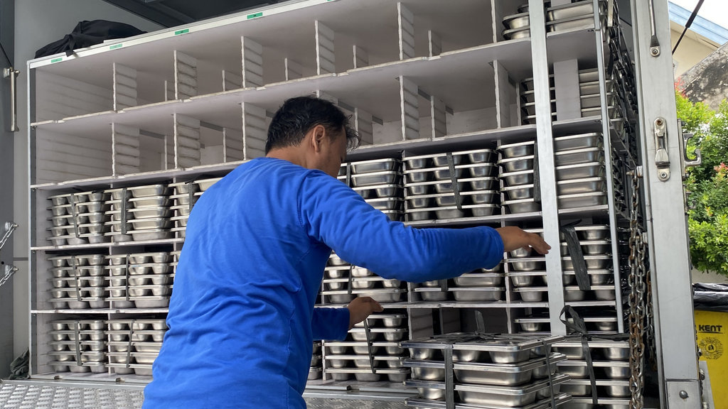 Proses Makan Bergizi Gratis di SPPG Palmerah