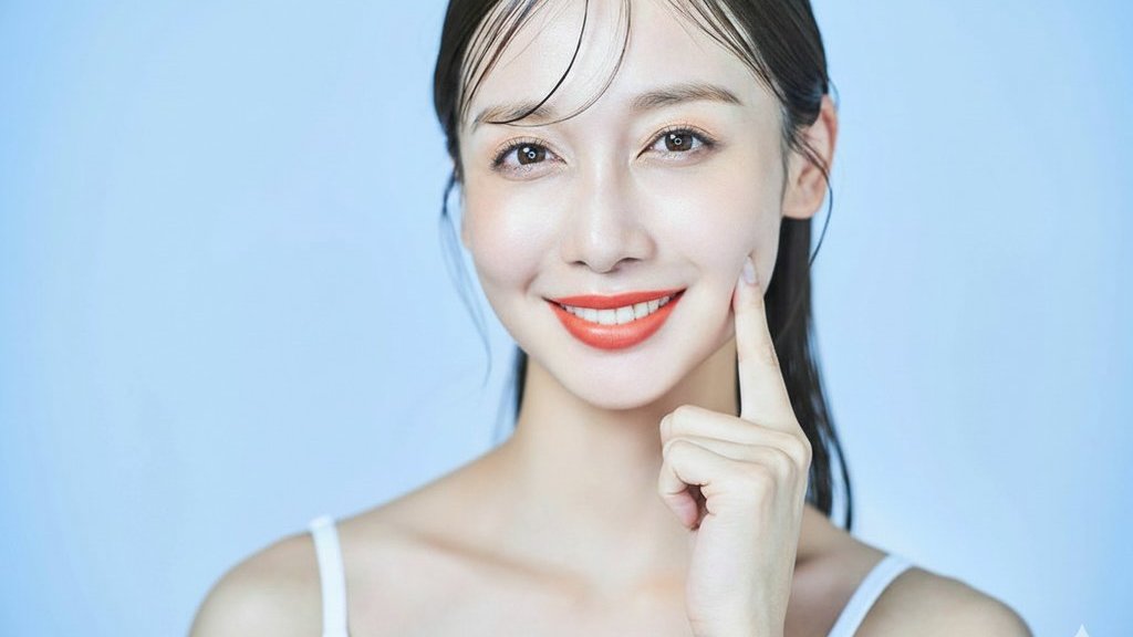 Prompt Ai Gemini LIsptik. foto/istockphoto/Gemini ai Prompt Ai Gemini LIsptik