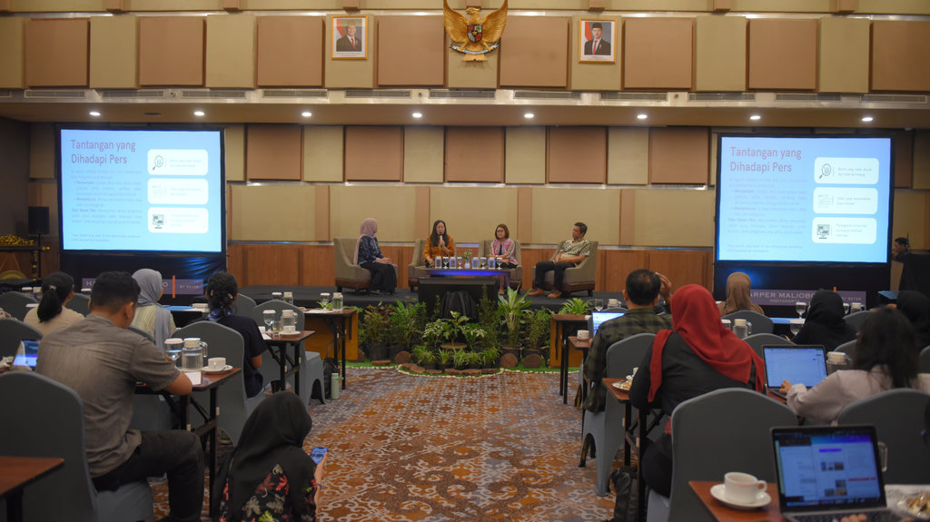 Media Talk Masa Depan Jurnalisme di Era AI yang diselenggarakan oleh Komdigi dan Dewan Pers berhasil digelar di Yogyakarta, Senin (6/10/2025). tirto.id/Fuad Media Talk Jurnalisme di Era AI