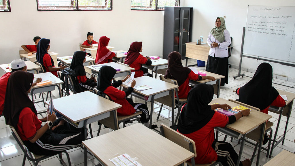 Jumlah Sekolah Rakyat yang telah beroperasi per September 2025