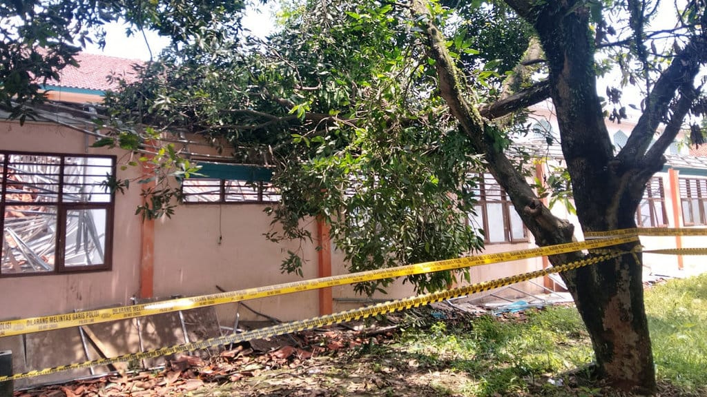Peristiwa Ambruknya Bangunan SMKN 1 Gunungputri