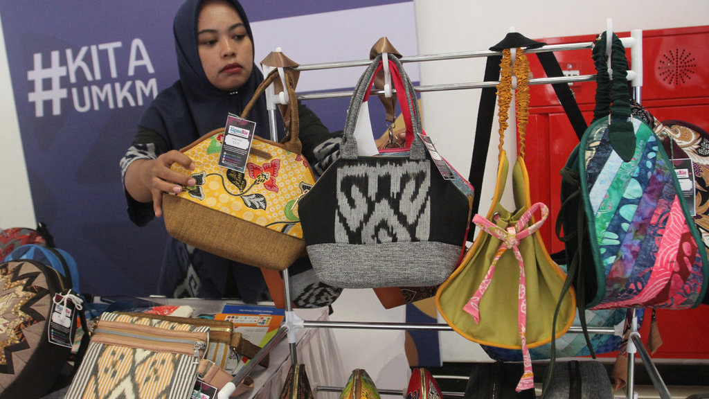 Upaya mendorong ekonomi kreatif melalui Festival Mbois