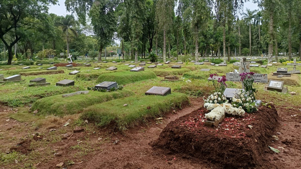 Decode Ketika Kuburan Jadi Barang Mewah