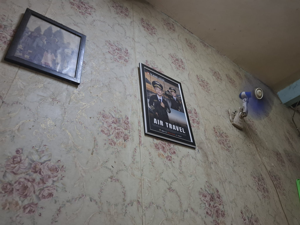 Foto Alvaro di kediamannya di Kelurahan Bintaro, Kecamatan Pesanggrahan, Jakarta Selatan, Senin (17/11/2025). tirot.id/Irfan amin Foto Alvaro