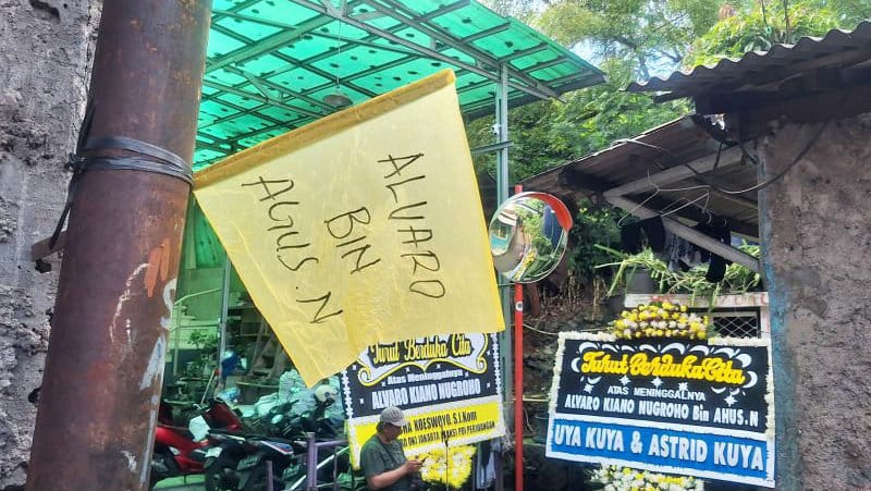 Suasana Rumah Duka AlvaroKiano Nugroho