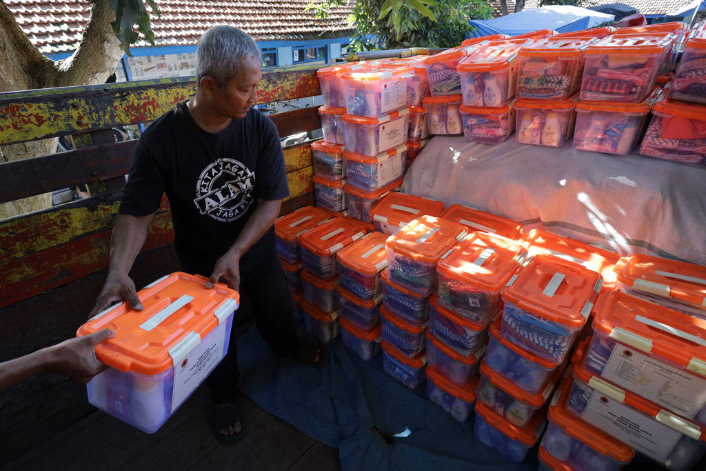 Bantuan korban banjir Sumatera dari Kota Kediri
