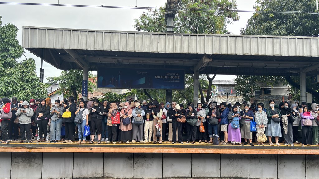 Stasiun Poris