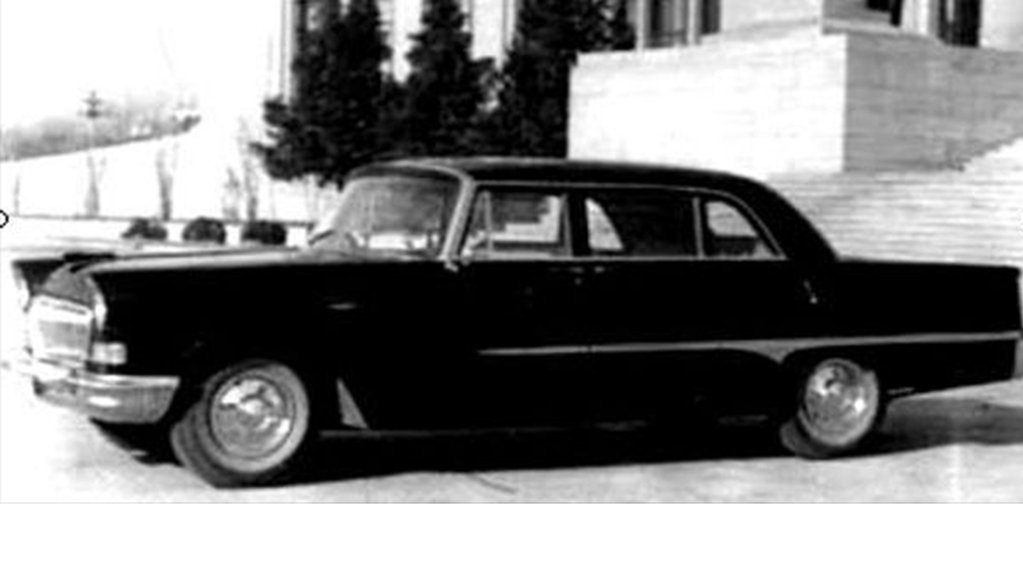 Mobil Hongqi CA72