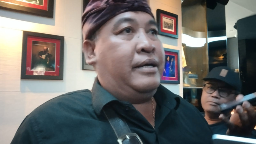 Komang Alit Ardana