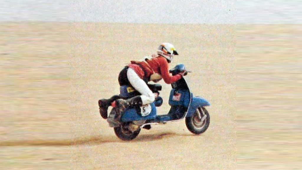 Vespa Reli Paris Dakar