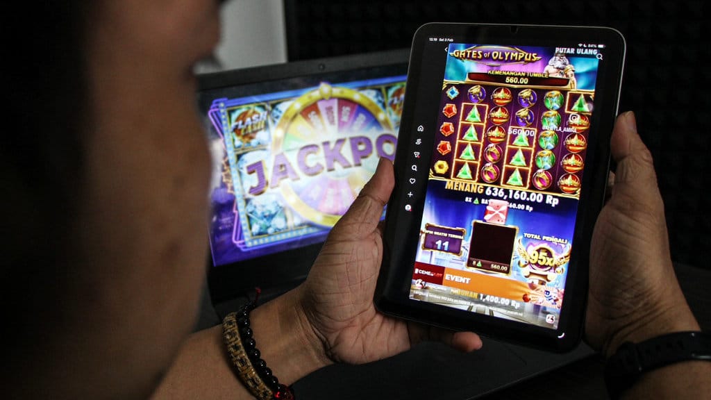Kemenkomdigi blokir 2 juta lebih konten judi online tahun 2025
