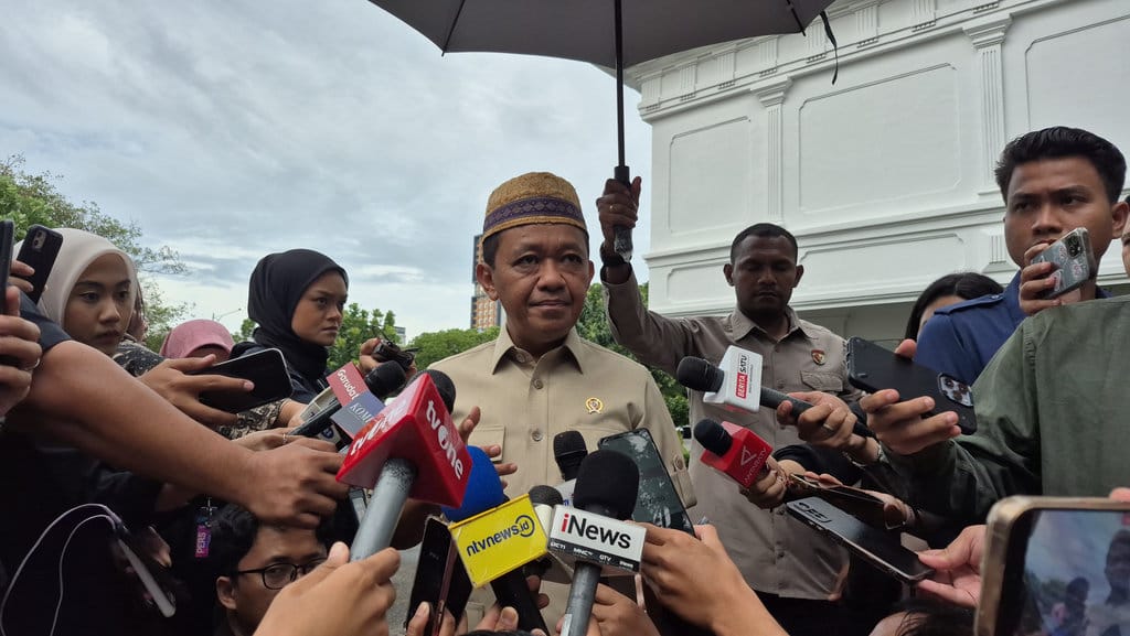 Bahlil Klaim Stok Gas Melon Aman, Harga Dipastikan Tak akan Naik