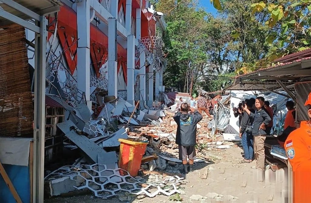 Gedung KONI Sario Manado Rusak Terdampak Gempa Kamis Pagi