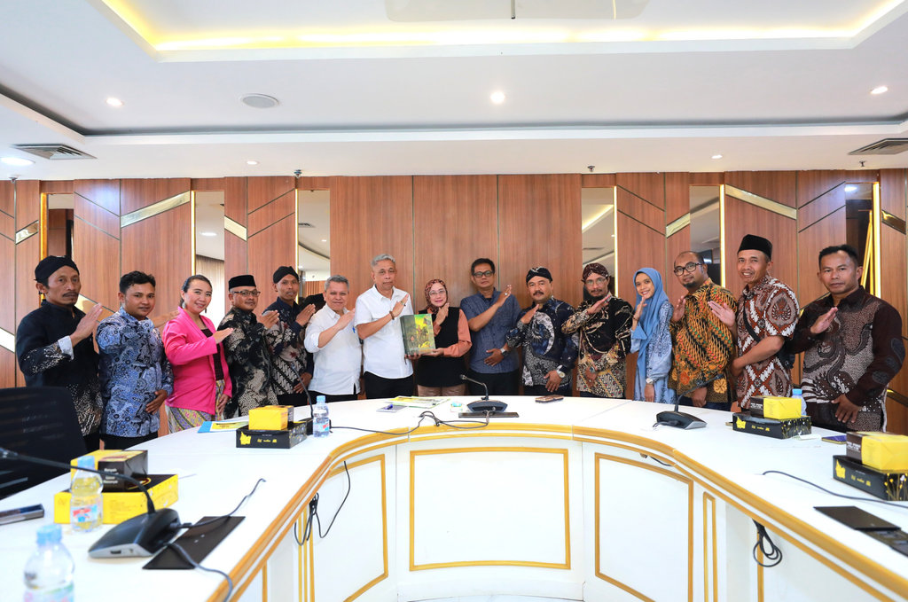 Wamensos Dukung Warga Wonosobo Usul HB II Jadi Pahlawan Nasional