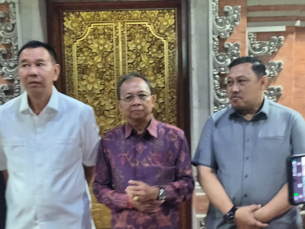 Gubernur Bali Bantah Isu Pembuangan Sampah Organik ke Klungkung