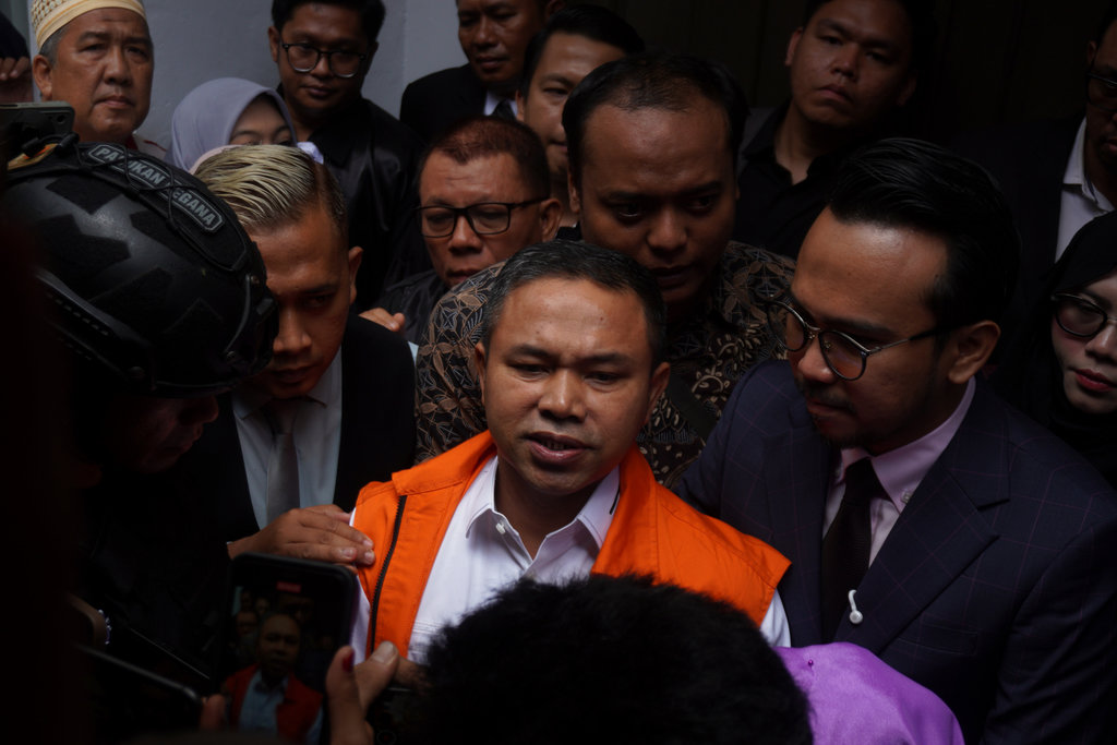 Hakim Tolak Eksepsi Abdul Wahid, Sidang Lanjut Pembuktian