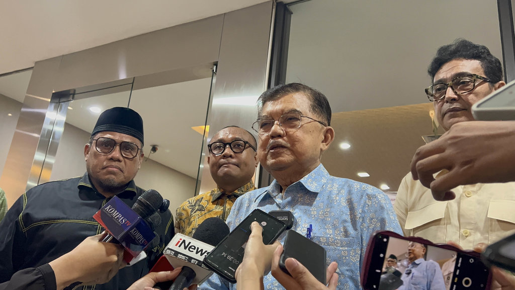 JK Nilai Kasus Ijazah Palsu Jokowi Selesai bila Perlihatkan Asli