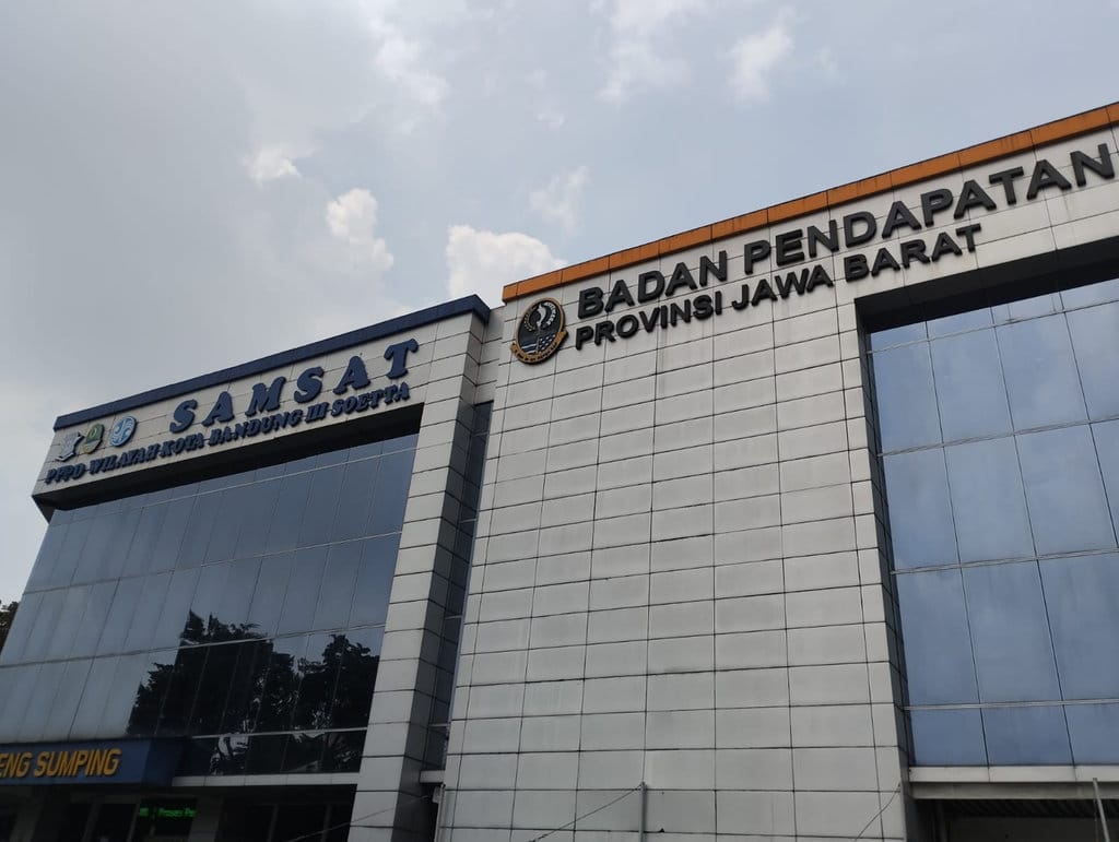 Dedi Mulyadi Nonaktifkan Kepala Samsat Soekarno-Hatta Bandung