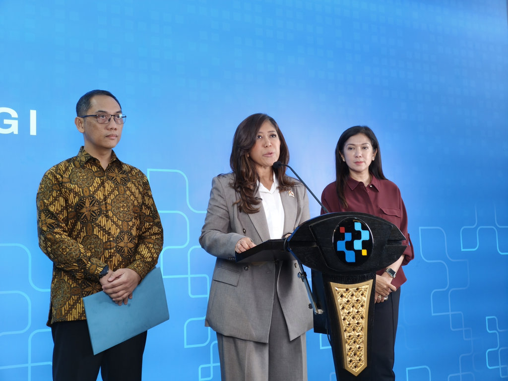 Komdigi Tunggu Respons YouTube-TikTok Sampai Besok soal PP Tunas