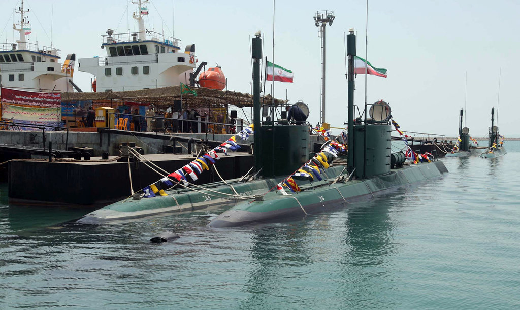 Perang Iran-Israel: Keunggulan Kapal Selam Mini Iran di Hormuz