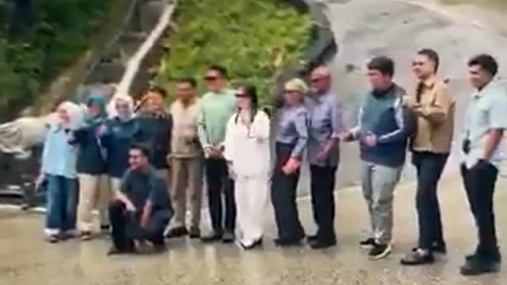 Arteria Dahlan Disorot usai Berfoto di Tikungan Sitinjau Lauik