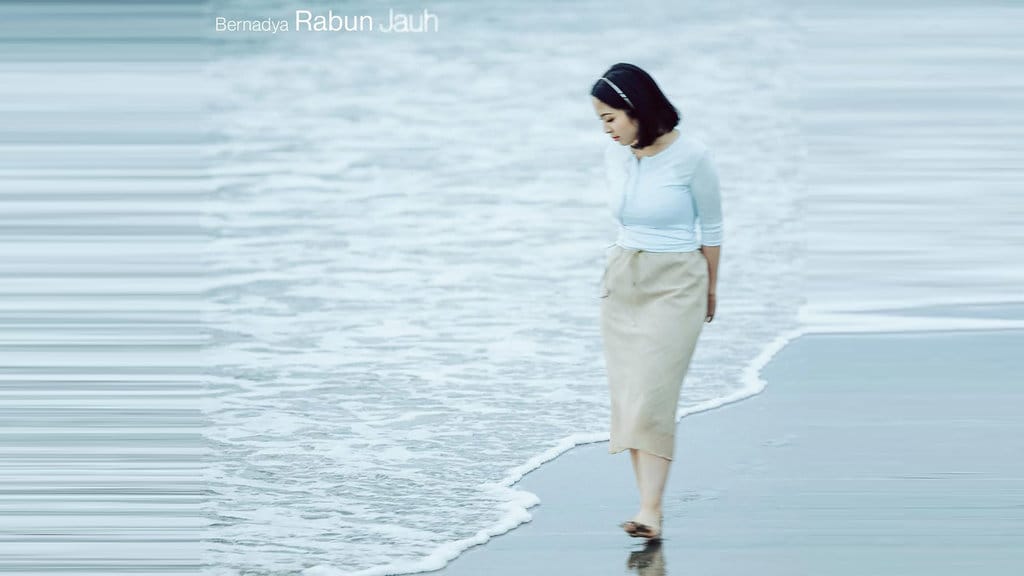 Makna Lirik "Rabun Jauh" Bernadya