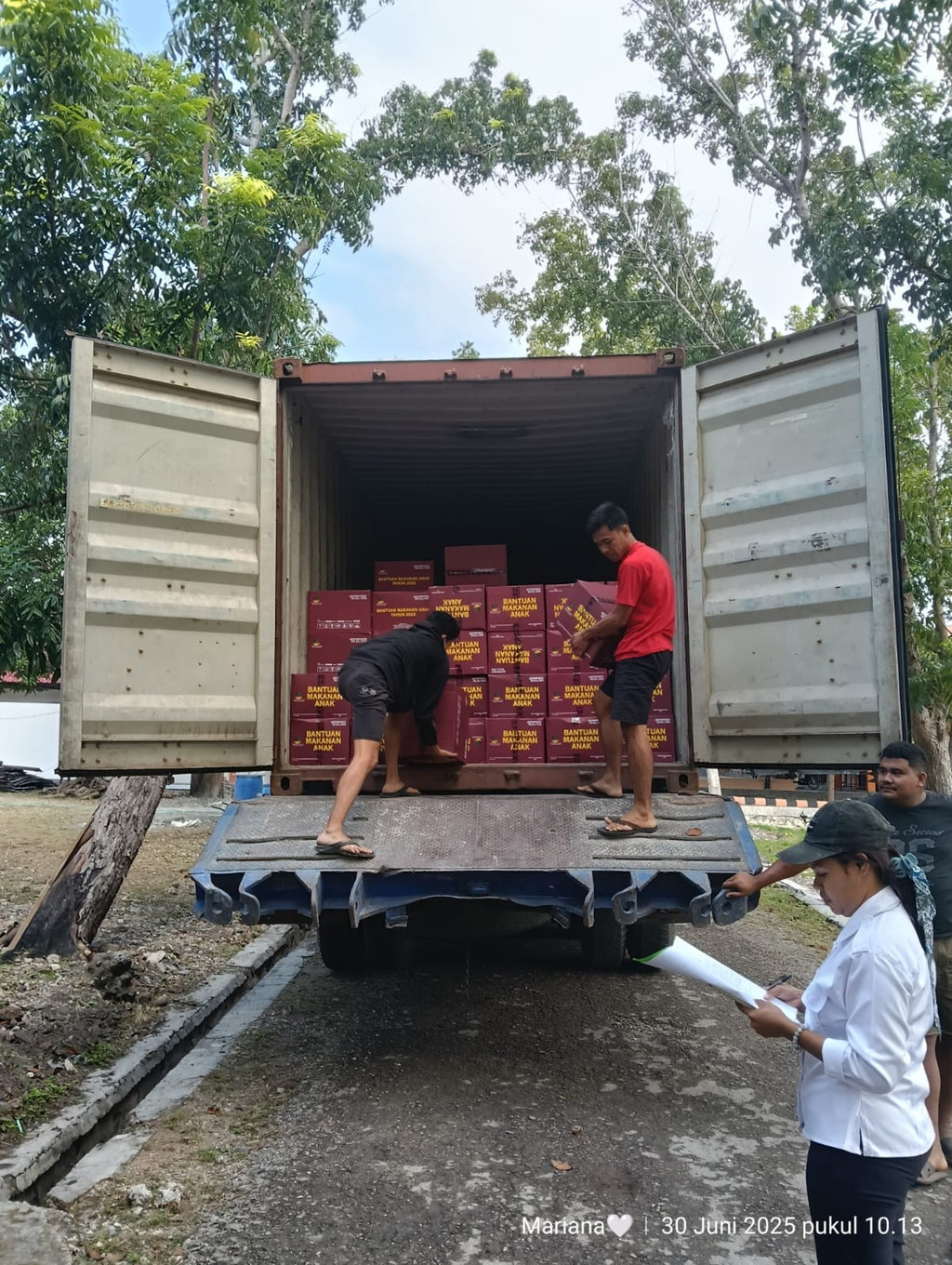 Kemensos Kirim Bantuan untuk Korban Gempa di Flores Timur