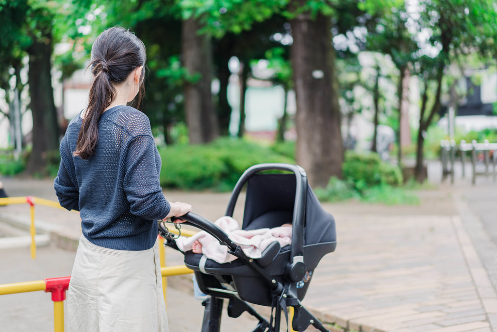 7 Rekomendasi Stroller Bayi dan Tips Memilihnya