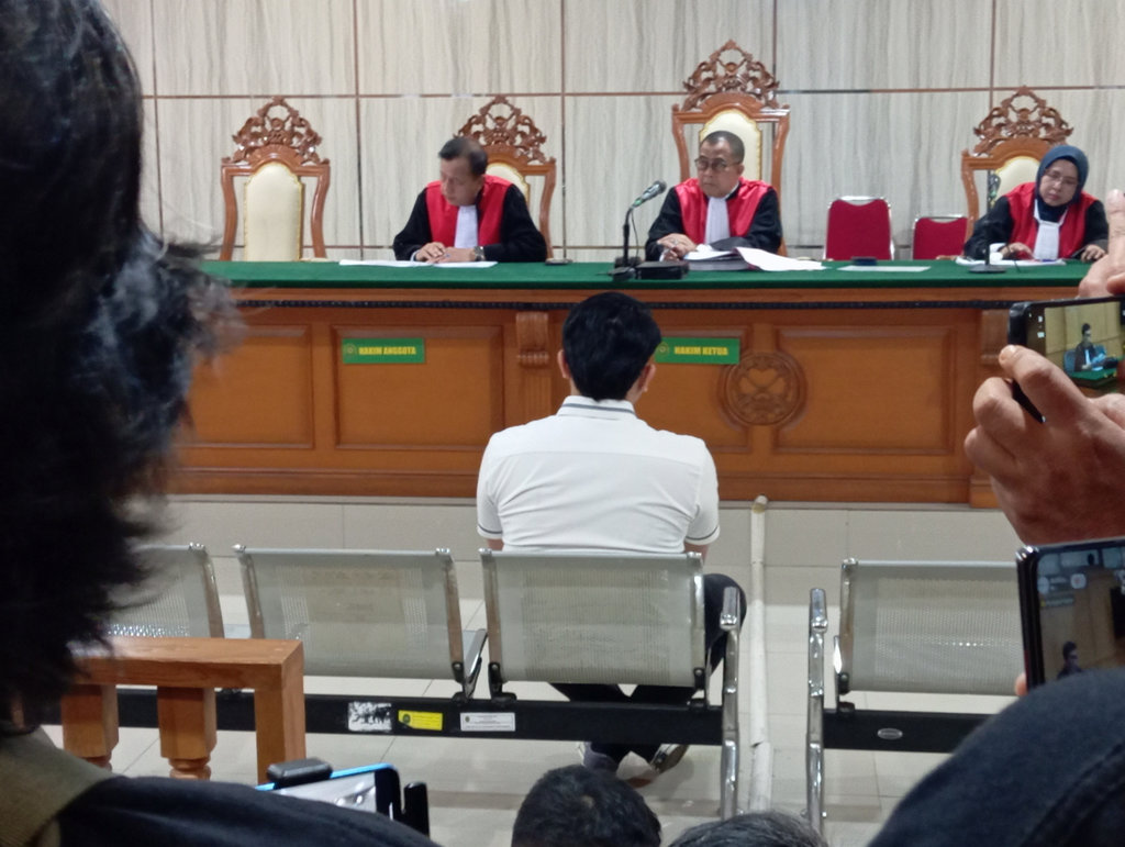 Hina Sunda dan Persib, Resbob Dituntut 2,5 Tahun Penjara