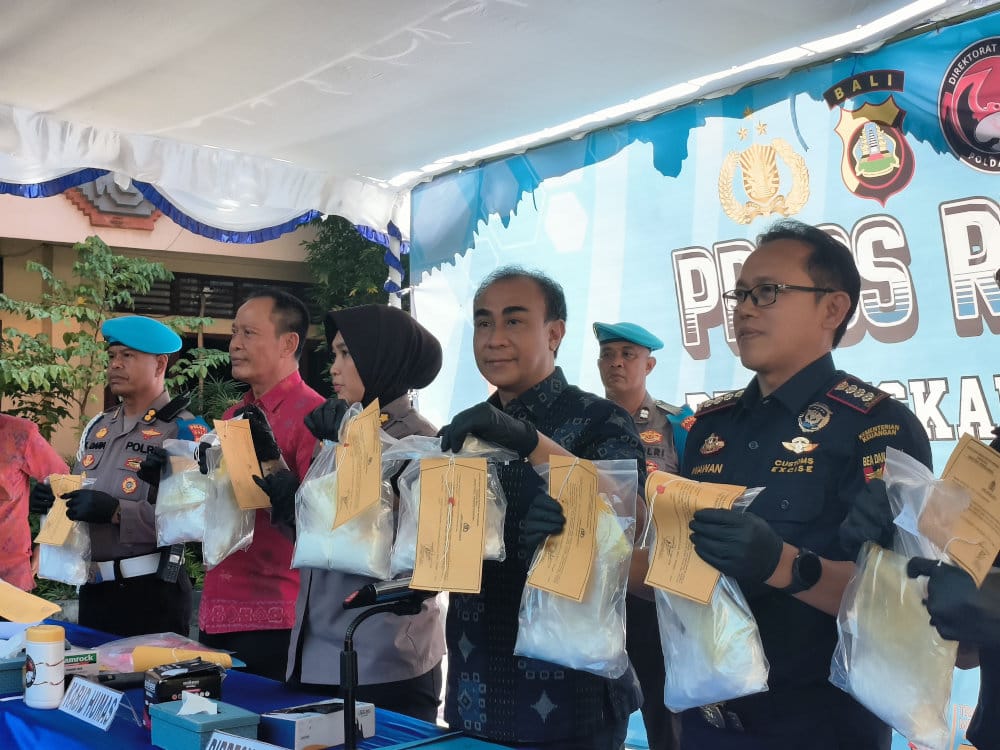 WN Kazakhstan Bawa 2,5 Kg Kokain ke Bali, Dibayar 1.000 Dolar AS